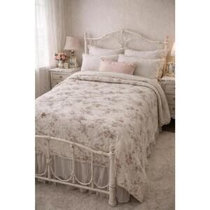 Cozy Floral Quilt Simply Shabby Chic Twin  64 x 90 Inch